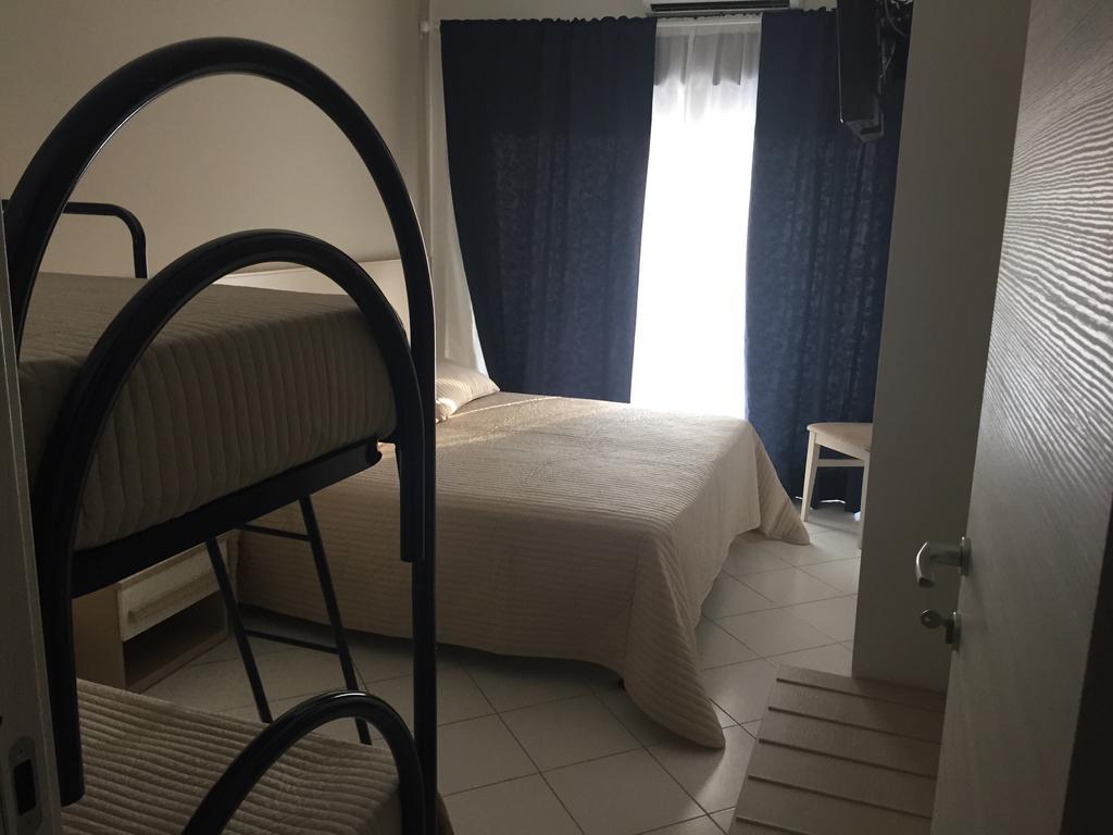 Appartamento 403 Messina Cameră foto