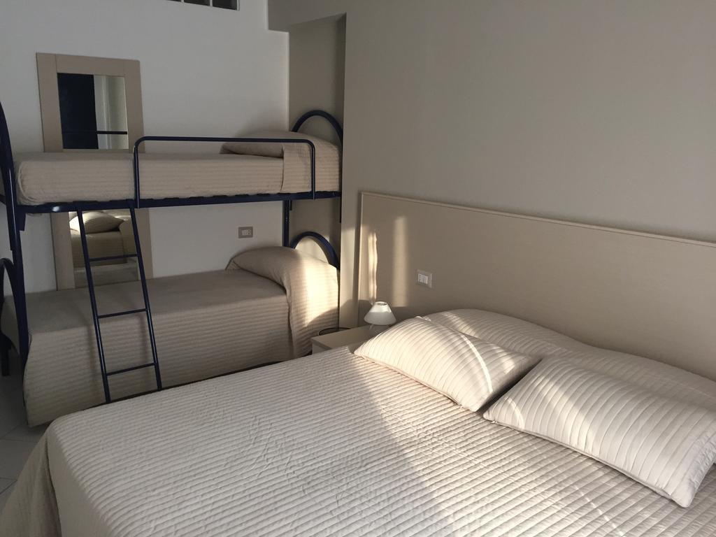 Appartamento 403 Messina Cameră foto